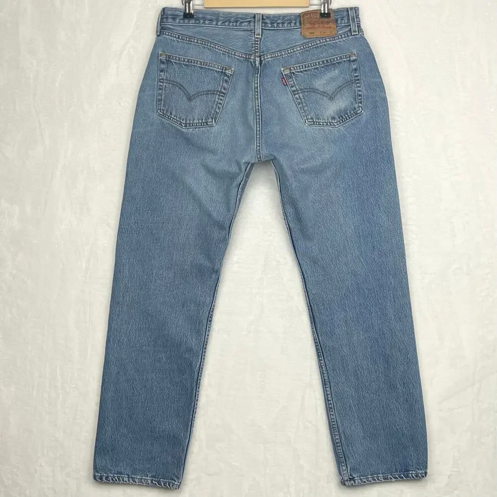 Vintage Levi’s 501 Mens tag 36x32 actual‎ 34x30 Red Tab USA Made 01 Light Wash